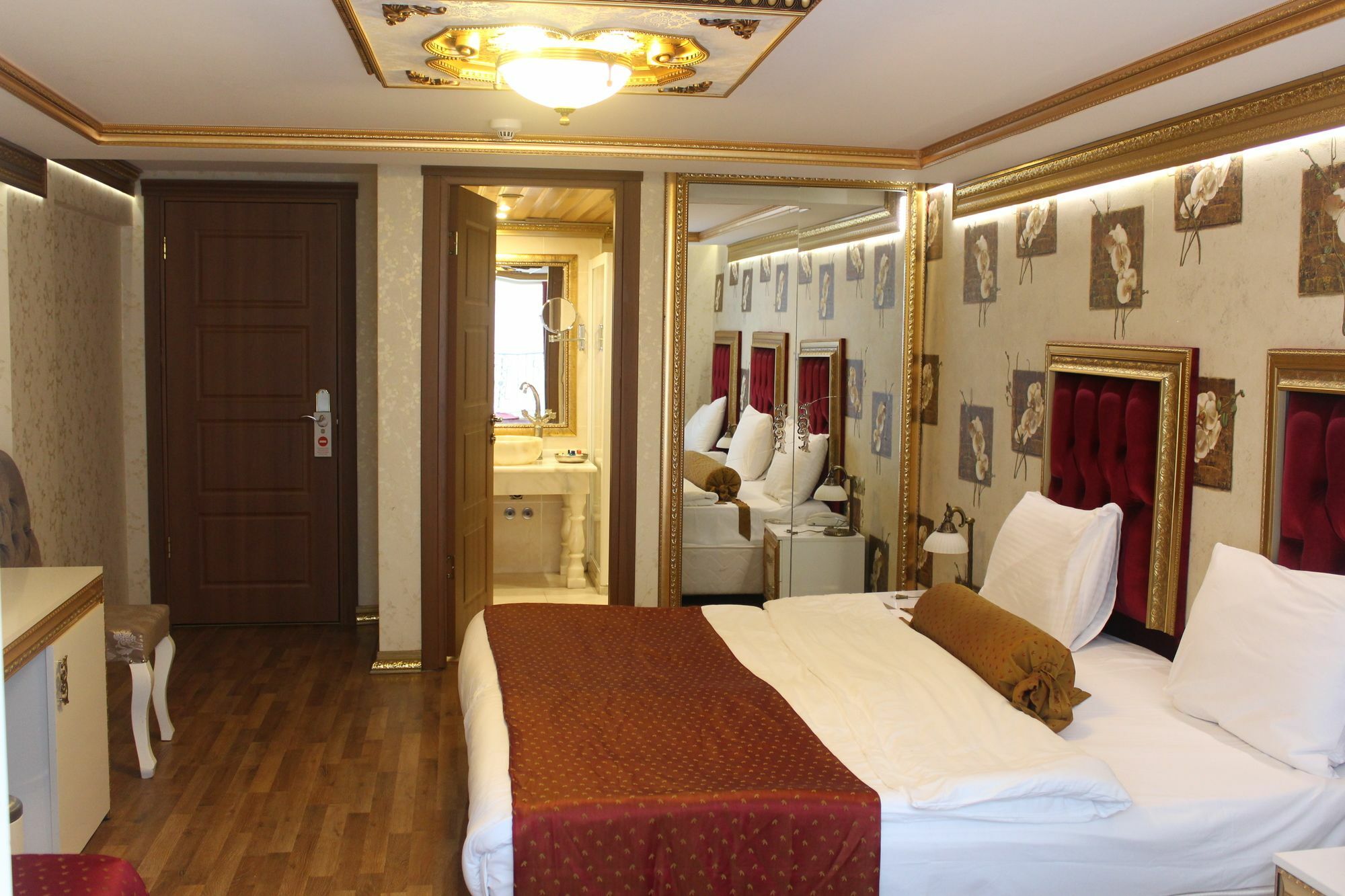 Marmara Deluxe Hotel Стамбул Екстер'єр фото