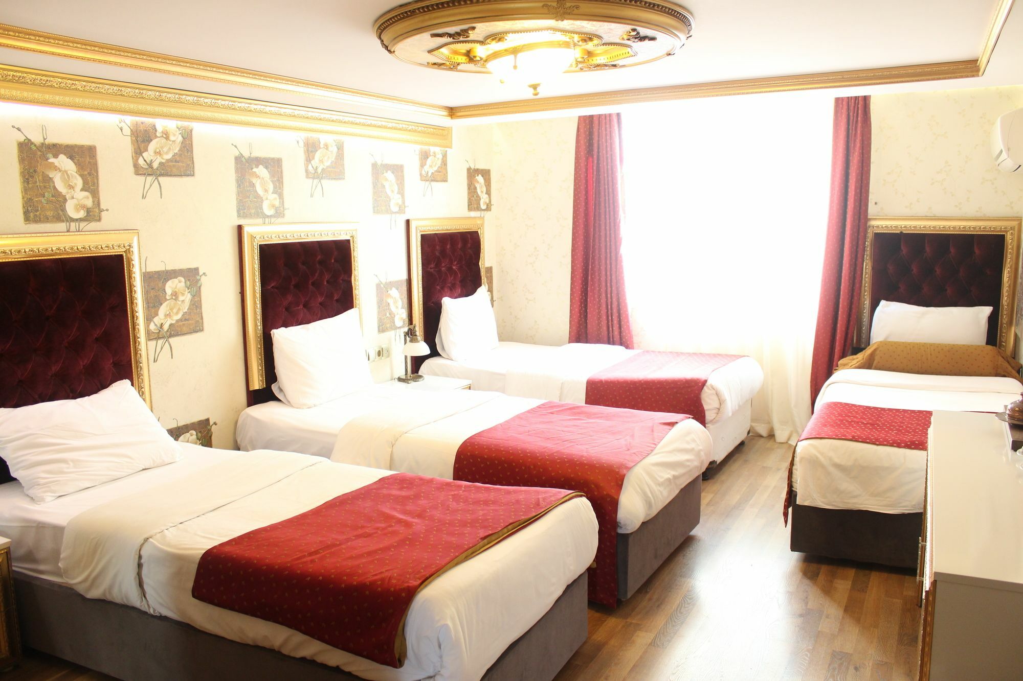 Marmara Deluxe Hotel Стамбул Екстер'єр фото